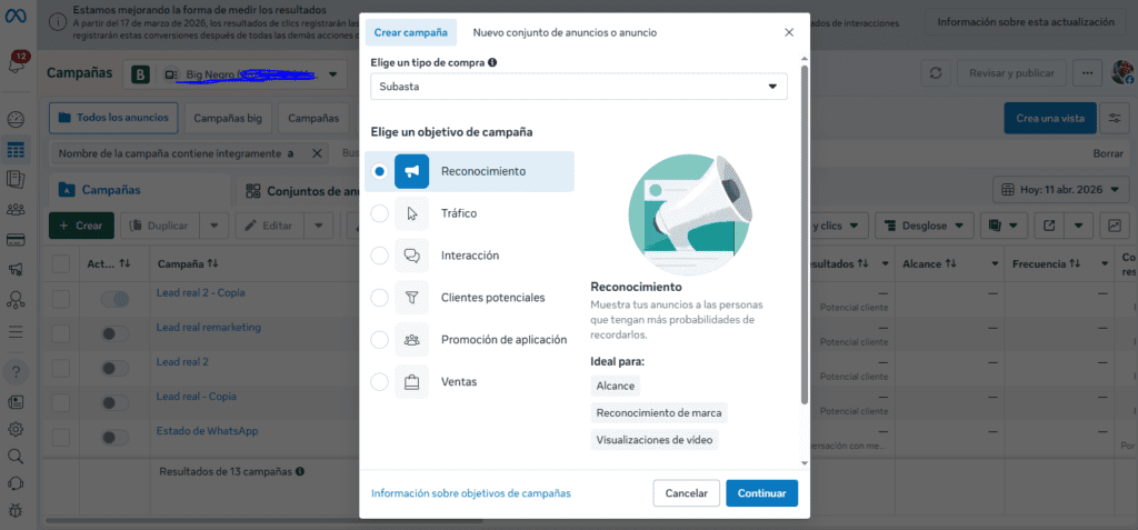 Captura de Meta Ads Manager mostrando la selección del objetivo de campaña y cómo este influye en el precio de una campaña de Facebook Ads.
